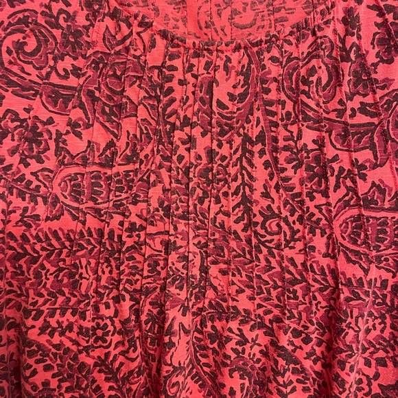 Lane Bryant ladies red/black short sleeve top size 26/28 - Picture 5 of 5